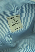 Load image into Gallery viewer, waffle pouch